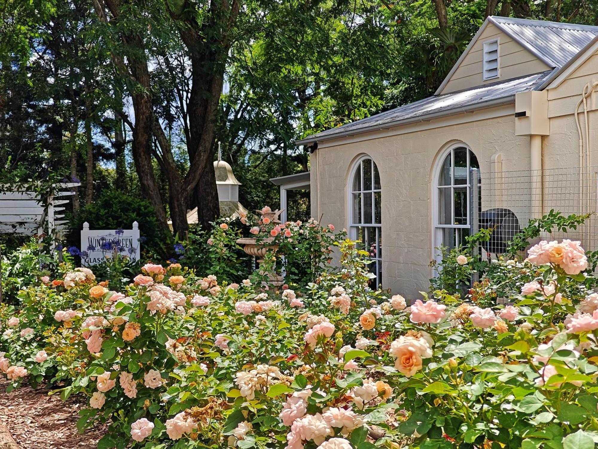 Wintergreen Manor At Малени Екстериор снимка